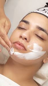 O3+ feel youthful facial